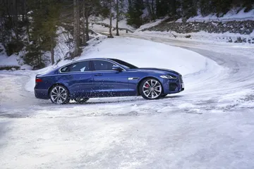 Jaguar Xf 2021 Mhev 10