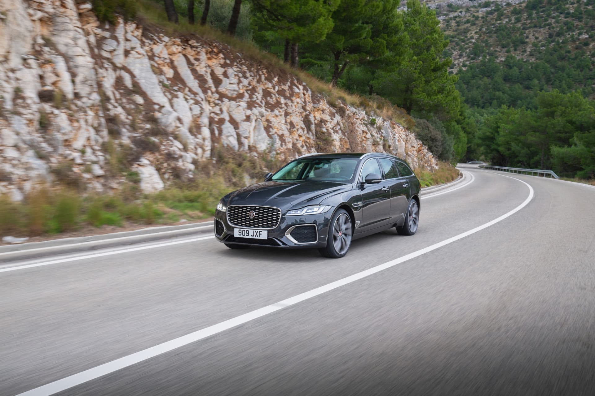 Jaguar Xf 2021 Mhev 20