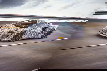 Mclaren Hybrid 2021 1020 01