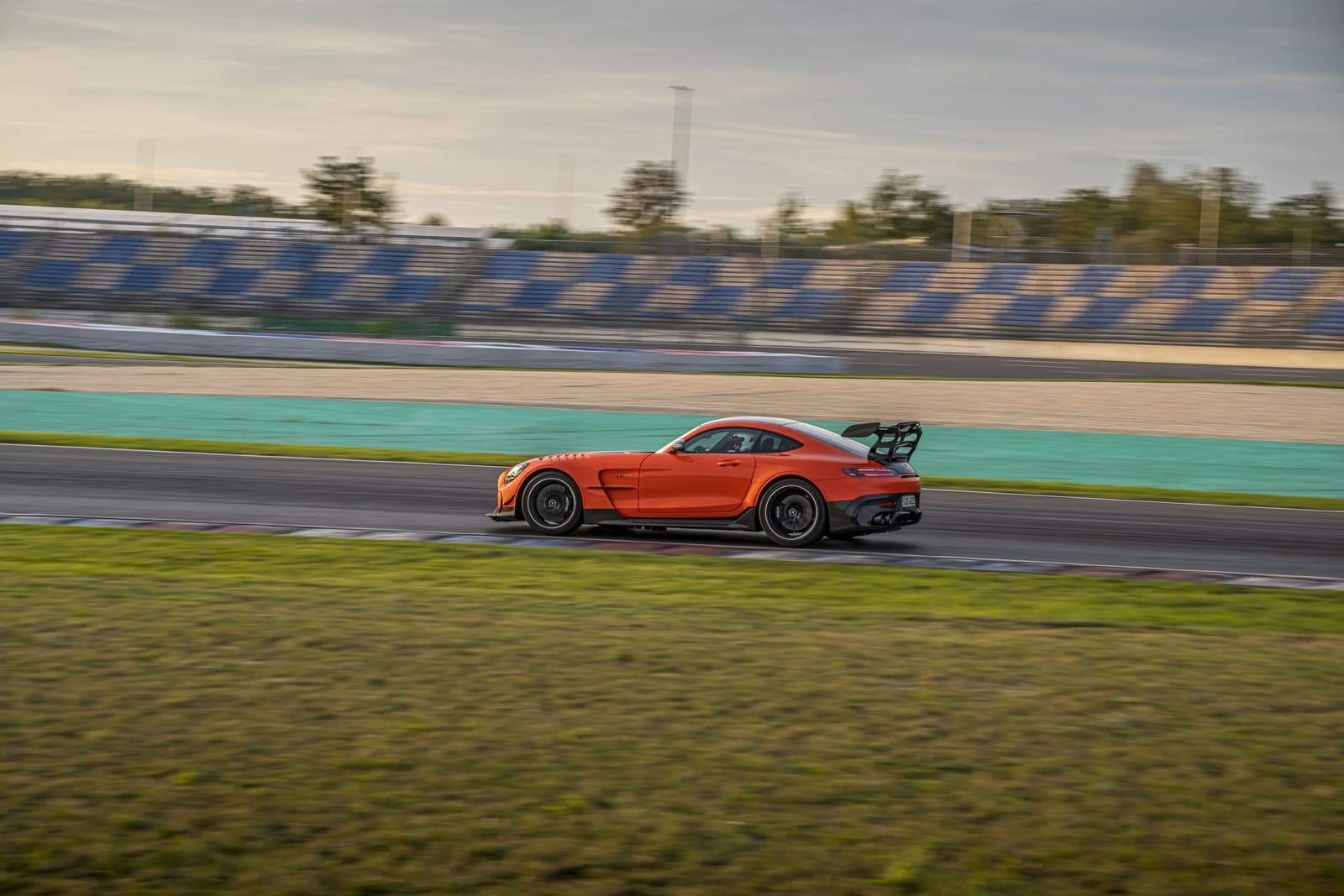 Driving Experience Amg Gt Bs / Amg E 53 & E 63 Lausitzring 2020 Driving Experience Amg Gt Bs / Amg E 53 & E 63 Lausitzring 2020