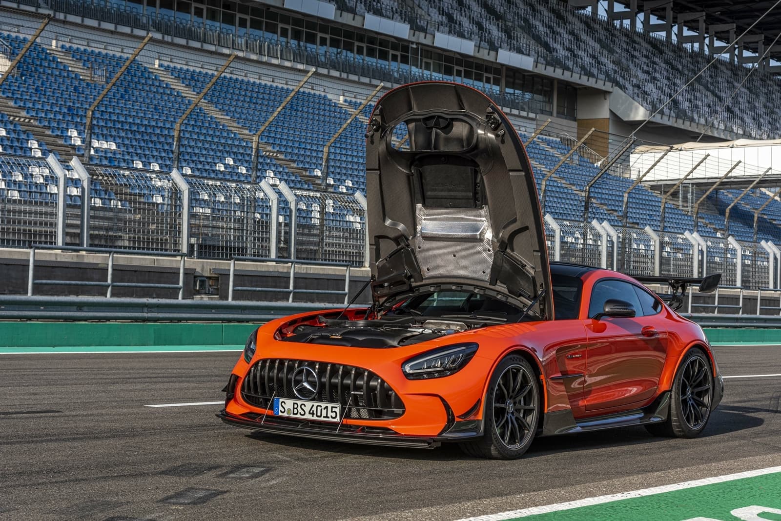 Driving Experience Amg Gt Bs / Amg E 53 & E 63 Lausitzring 2020 Driving Experience Amg Gt Bs / Amg E 53 & E 63 Lausitzring 2020