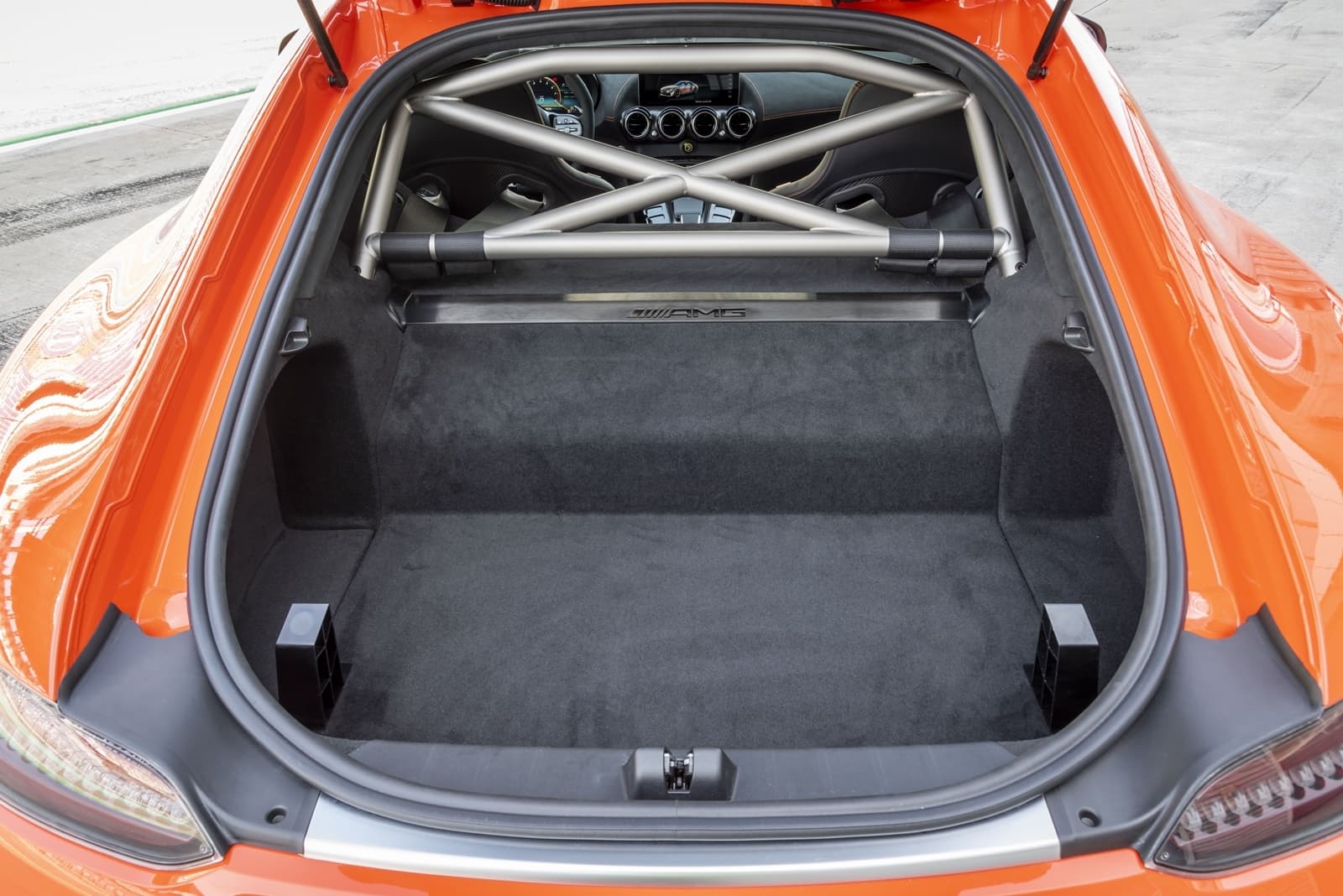 Driving Experience Amg Gt Bs / Amg E 53 & E 63 Lausitzring 2020 Driving Experience Amg Gt Bs / Amg E 53 & E 63 Lausitzring 2020