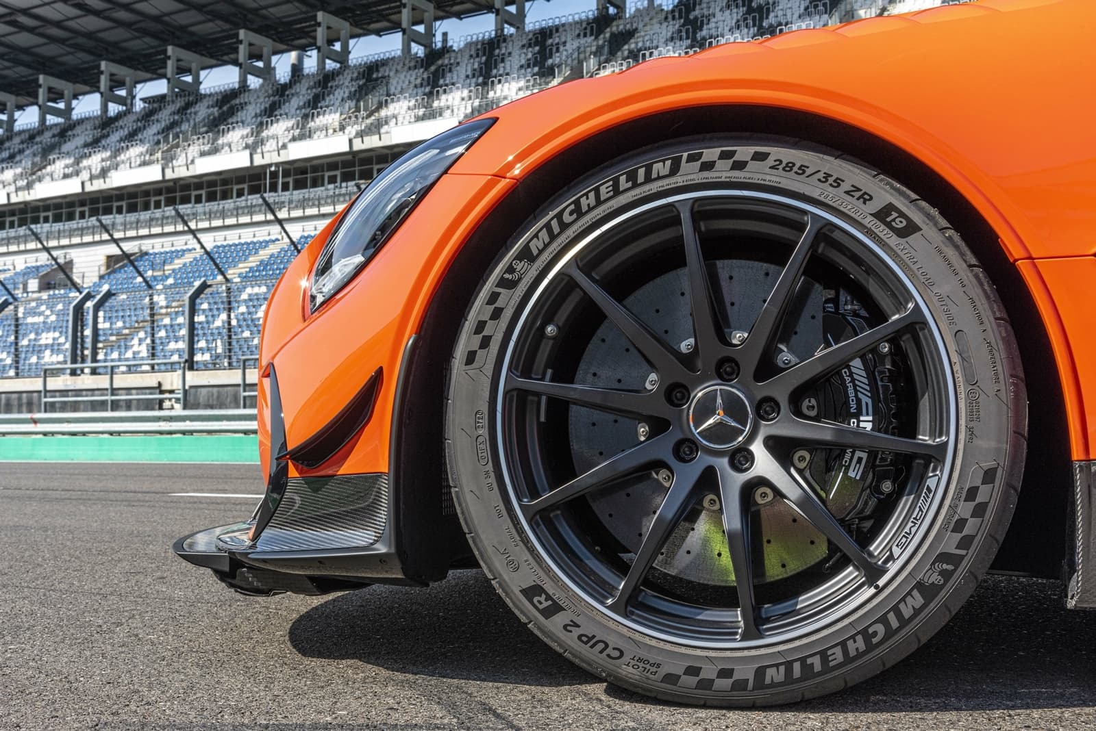 Driving Experience Amg Gt Bs / Amg E 53 & E 63 Lausitzring 2020 Driving Experience Amg Gt Bs / Amg E 53 & E 63 Lausitzring 2020