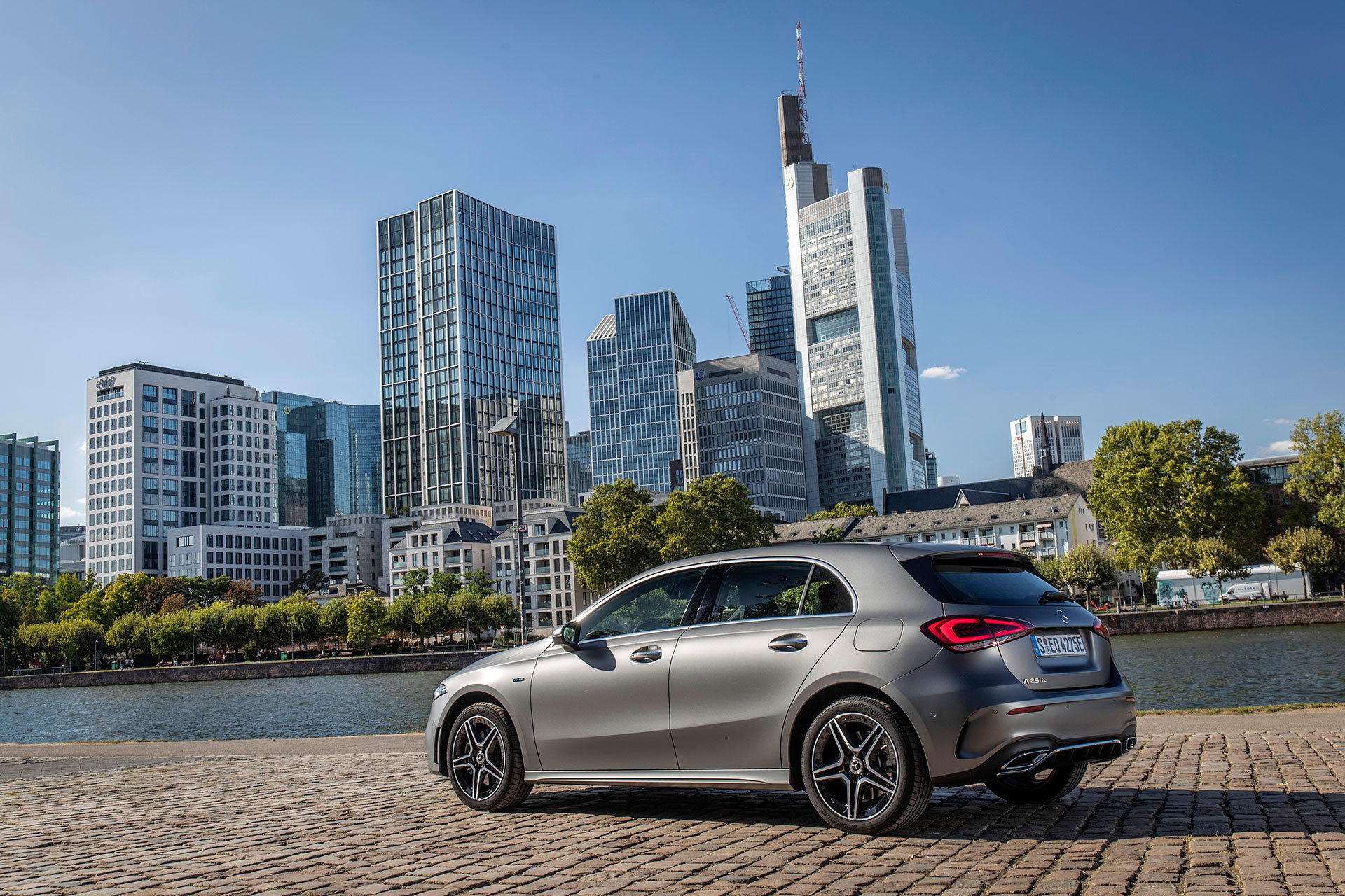 Mercedes Clase A Hibrido Enchufable 2020 27