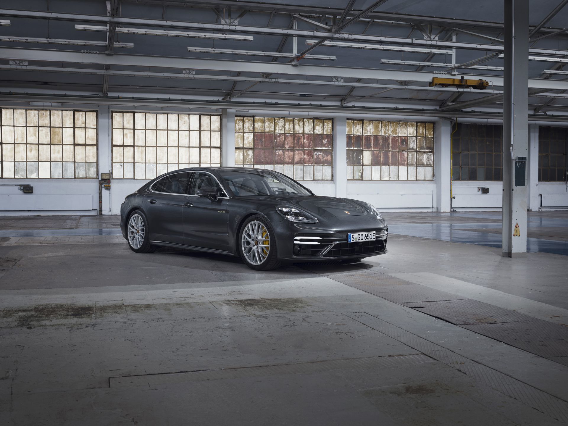 Porsche Panamera Turbo S 2021 3
