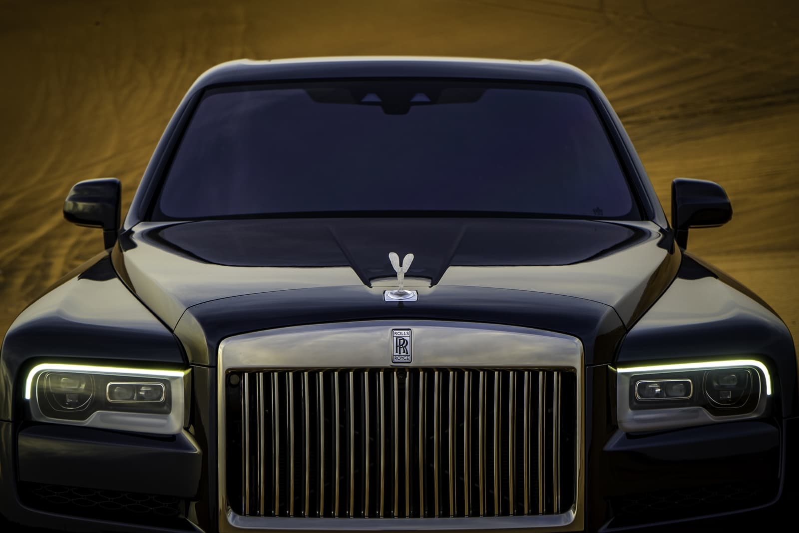 Rolls Royce Culliinan Desierto 1020 033