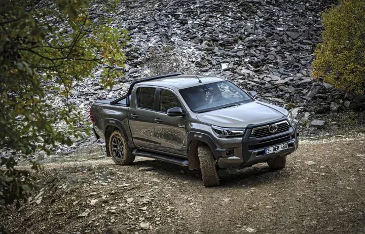 Toyota Hilux 2021 Preventa 14