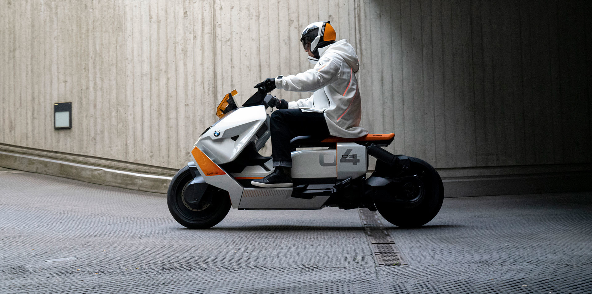 Bmw Definition Ce 04 2020 18