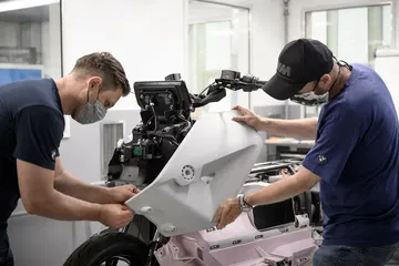 Bmw Definition Ce 04 2020 Diseno 15