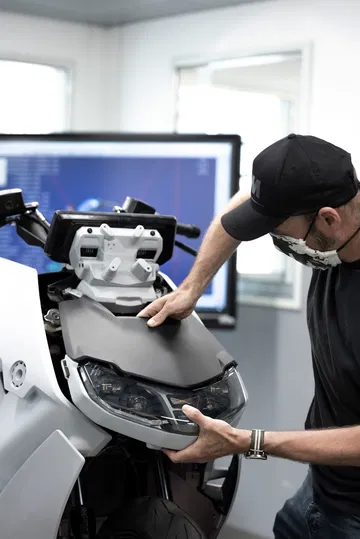 Bmw Definition Ce 04 2020 Diseno 16