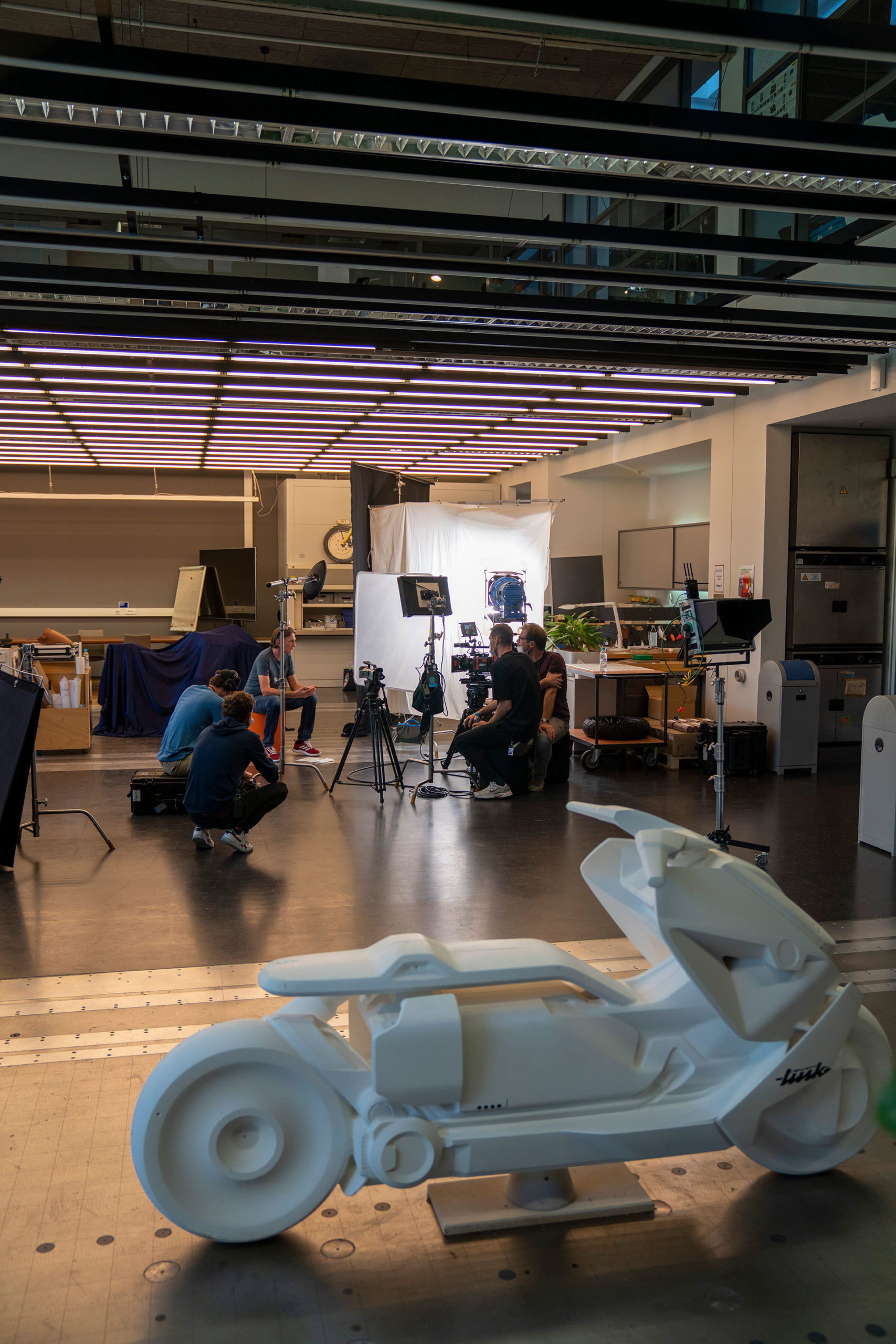 Bmw Definition Ce 04 2020 Making Of 13