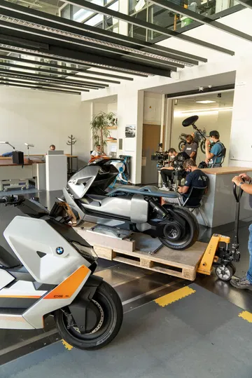 Bmw Definition Ce 04 2020 Making Of 14