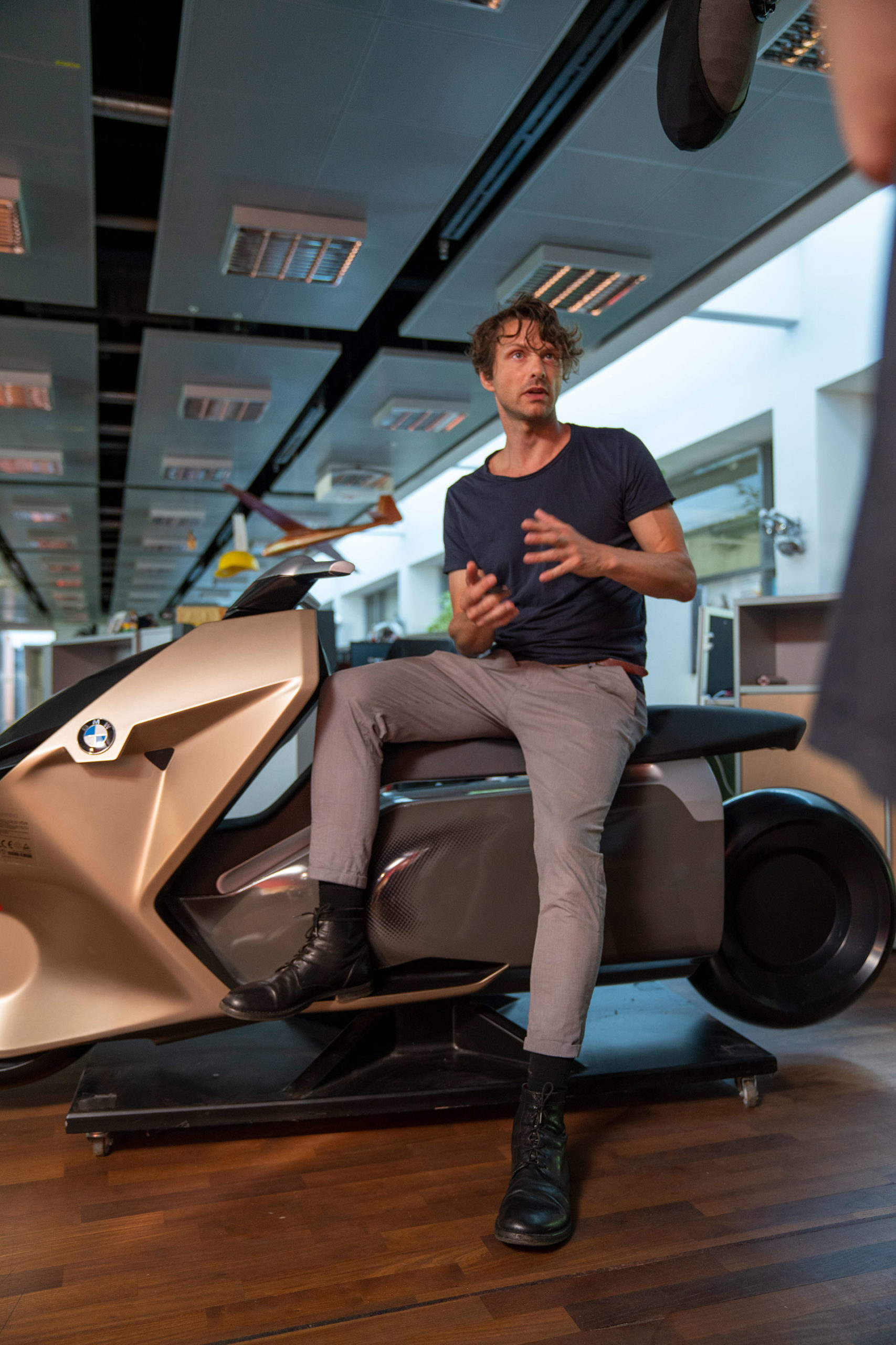 Bmw Definition Ce 04 2020 Making Of 17