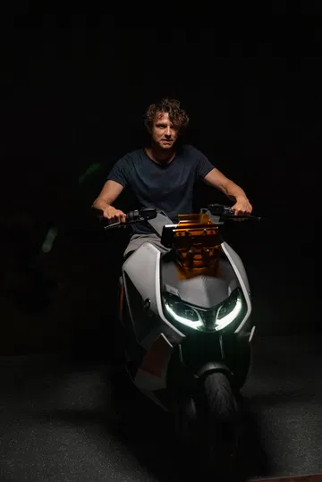 Bmw Definition Ce 04 2020 Making Of 29