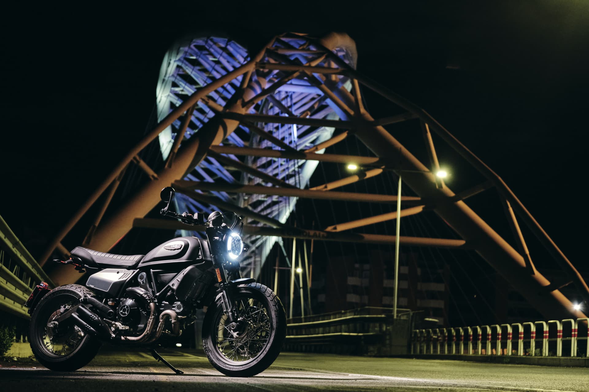 Ducati Scrambler 2021 Nightshift 12