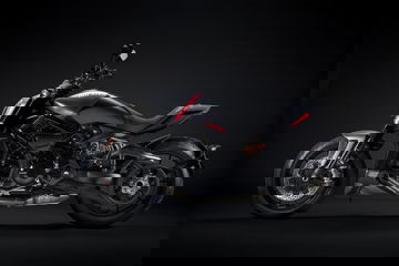 Ducati Xdiavel Black Star 2021 01
