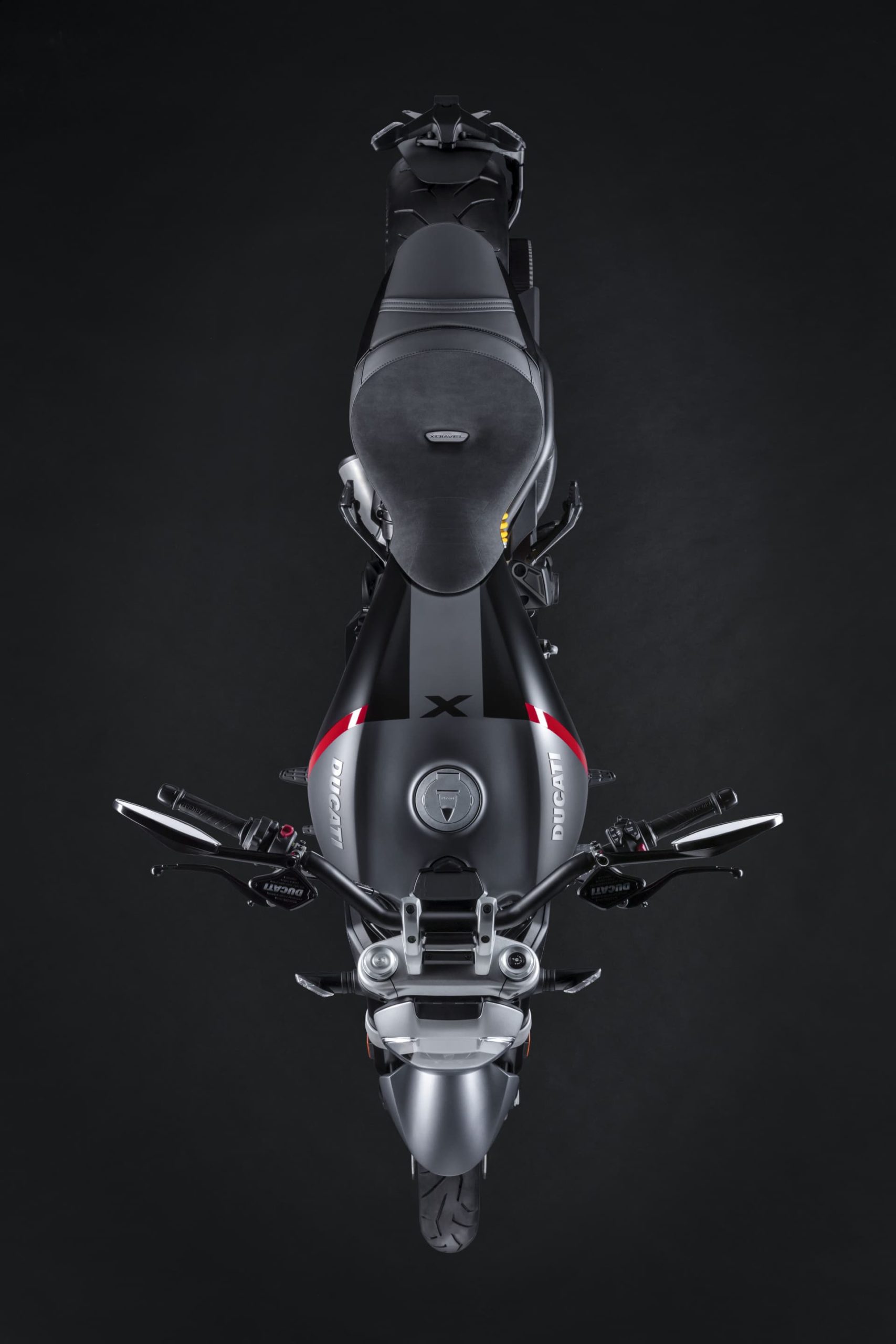 Ducati Xdiavel Black Star 2021 05