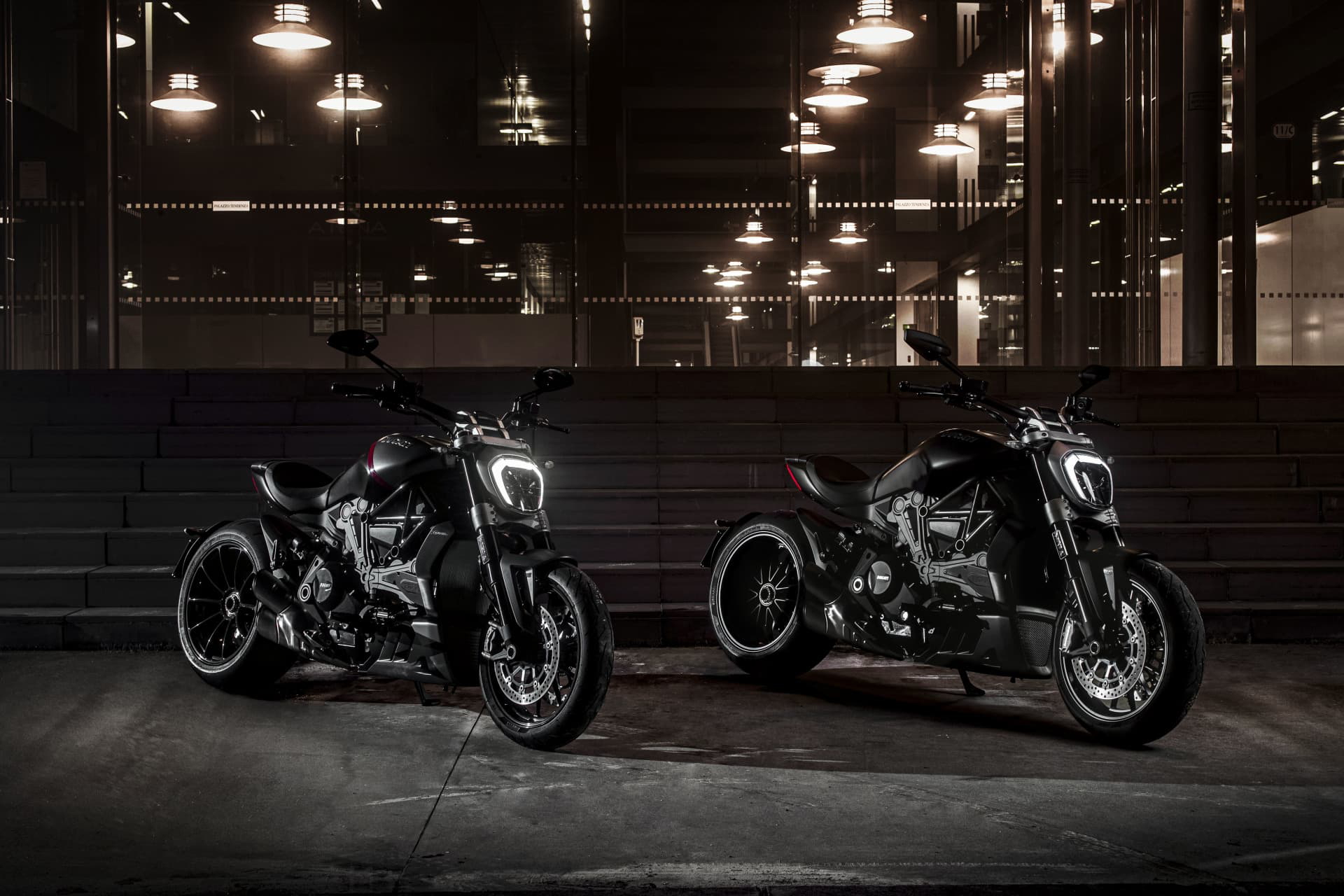 Ducati Xdiavel Black Star 2021 09