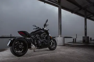 Ducati Xdiavel Dark 2021 07