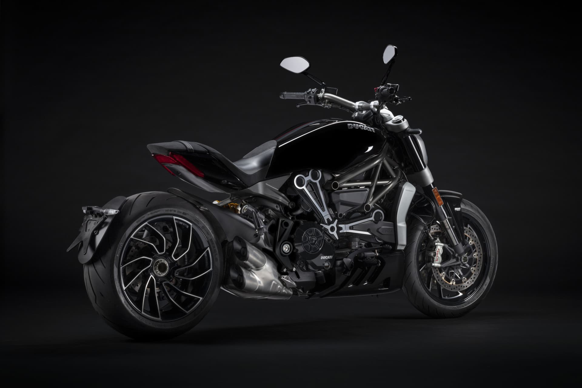 Ducati Xdiavel S 2021 02