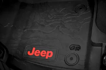 Inside The Cabin Of The Jeep Top Dog Concept, Mopar All Weather