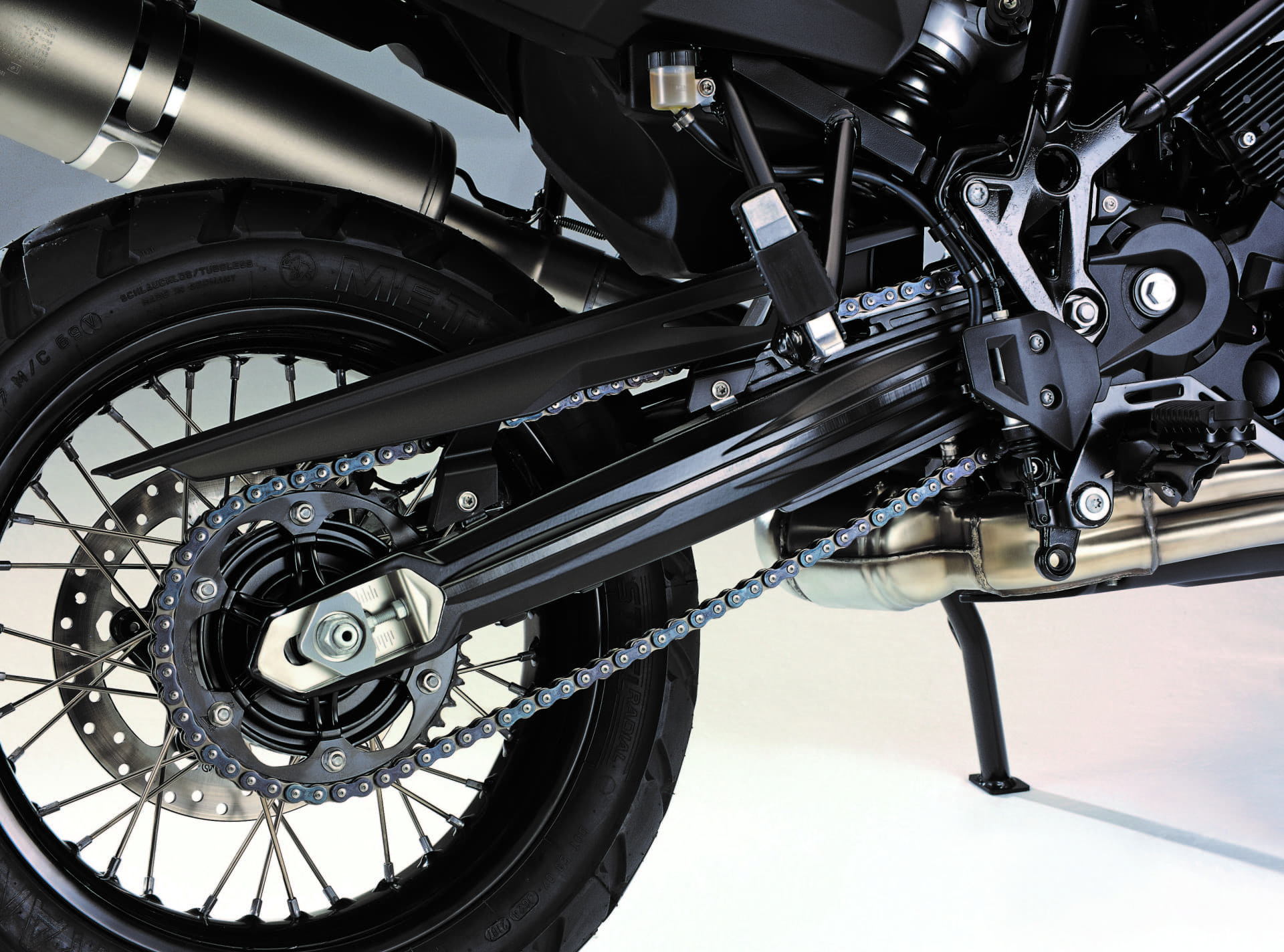 ¿Qué es el kit de arrastre de tu moto y cuándo debes cambiarlo?