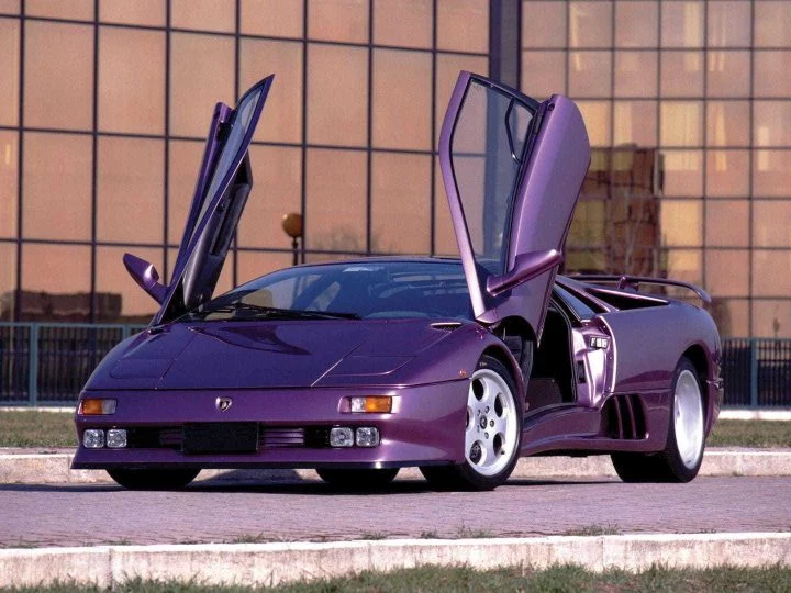 Lamborghini Idablo Morado Anos 90