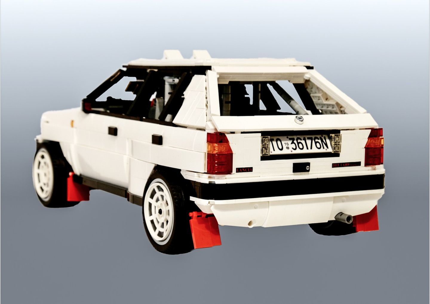 Lancia Delta Integrale Lego 4