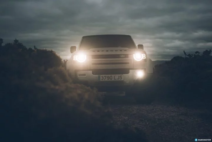 Land Rover Denfender 2020 Vs Clasico 00008