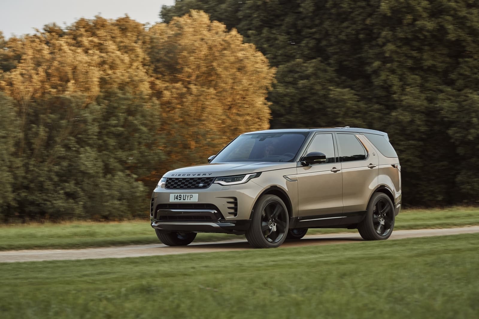 Land Rover Discovery 2021 1120 003