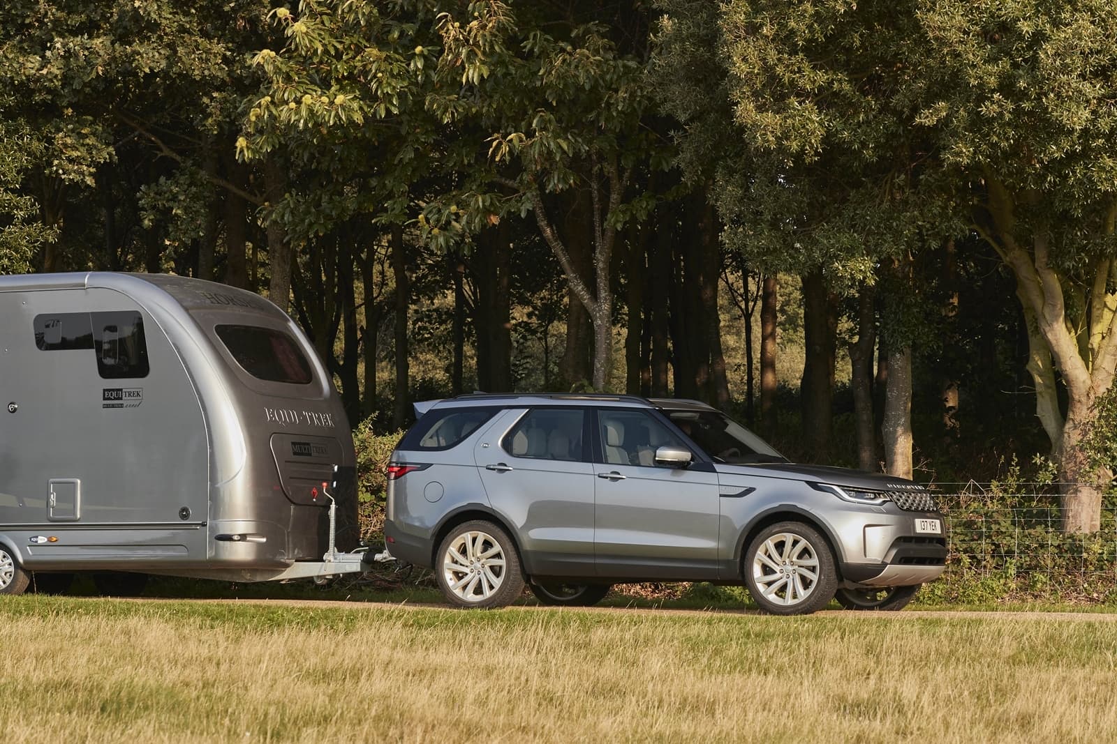 Land Rover Discovery 2021 1120 072