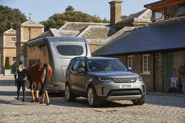 Land Rover Discovery 2021 1120 076