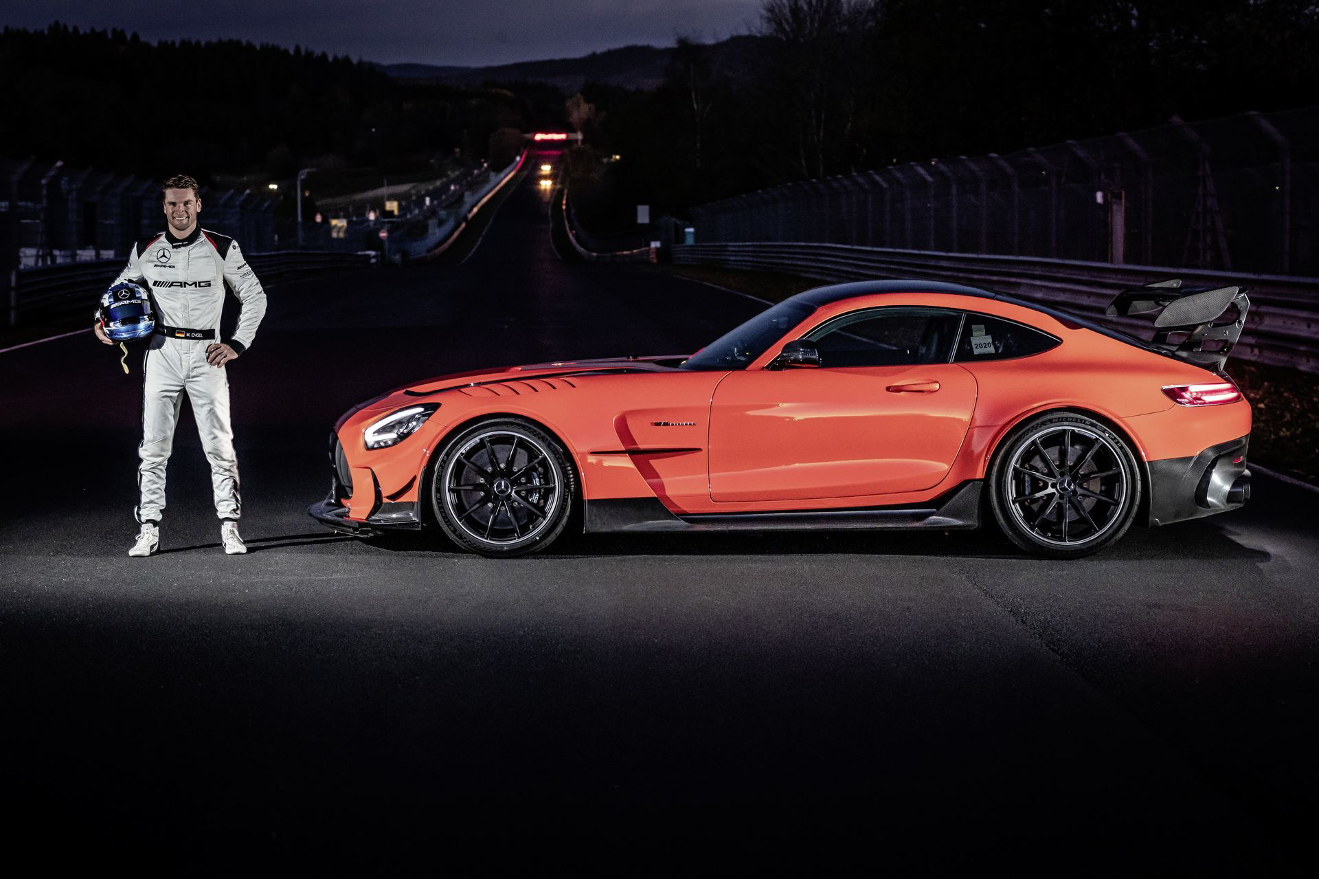 Mercedes Amg Gt Black Series Schnellstes Serienfahrzeug Auf Der Nürburgring Nordschleife Mercedes Amg Gt Black Series Is Fastest Series Production Car On The Nürburgring Nordschleife