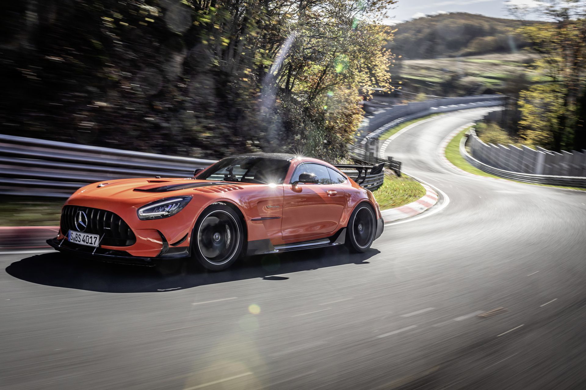 Mercedes Amg Gt Black Series Schnellstes Serienfahrzeug Auf Der Nürburgring Nordschleife Mercedes Amg Gt Black Series Is Fastest Series Production Car On The Nürburgring Nordschleife