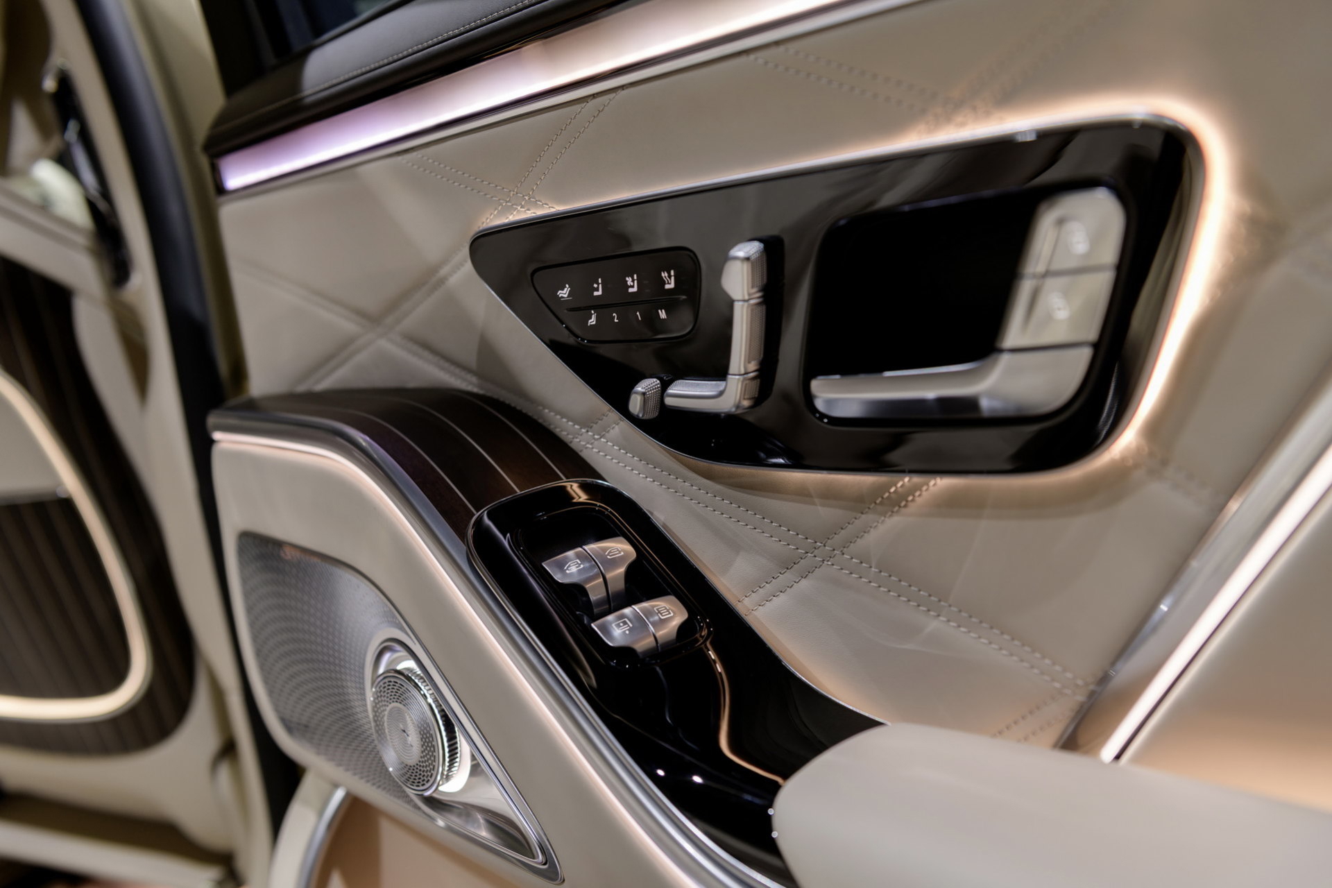 Mercedes Maybach Clase S 2021 34