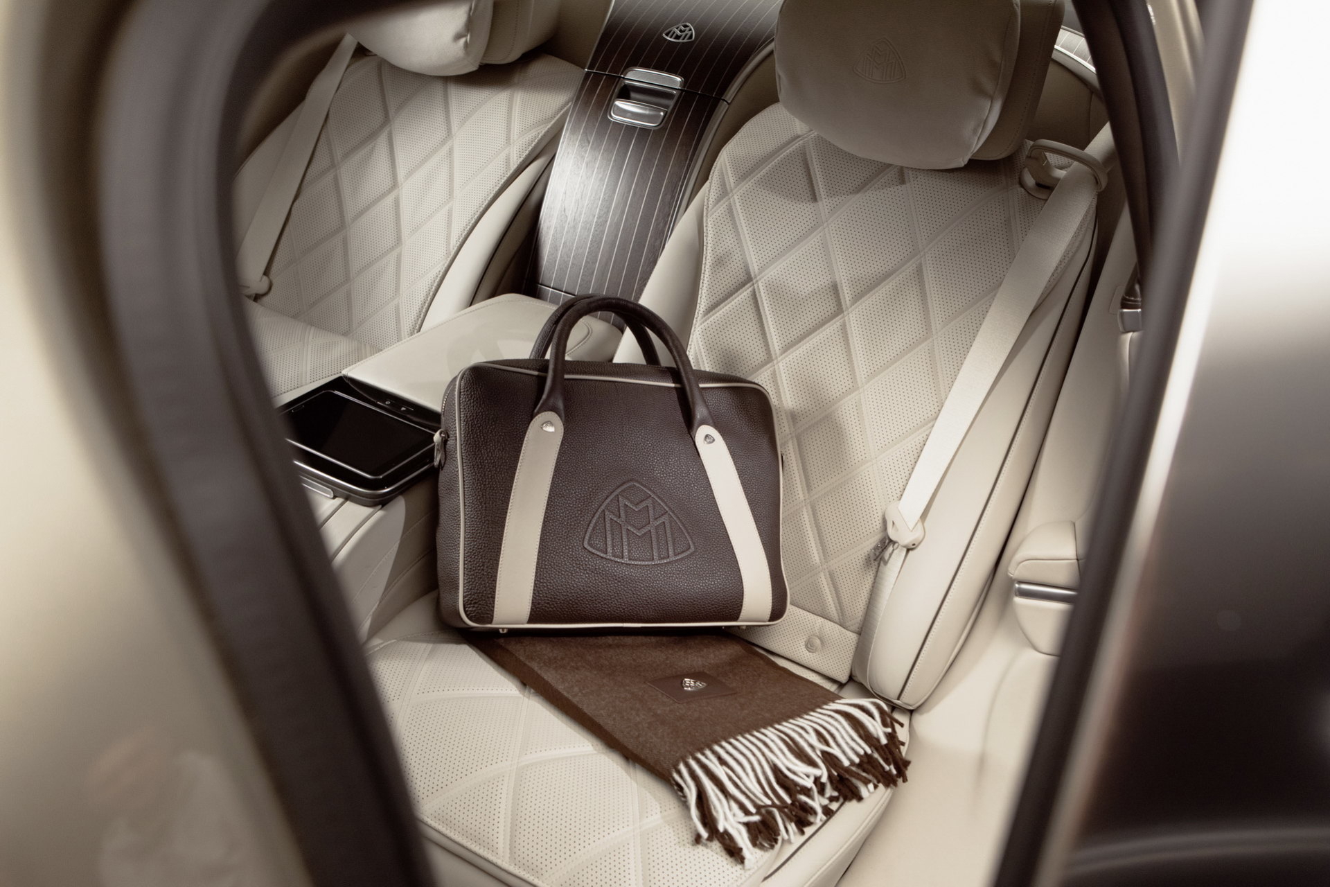 Mercedes Maybach Clase S 2021 41
