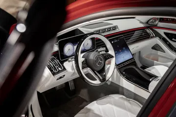 Mercedes Maybach Clase S 2021 86