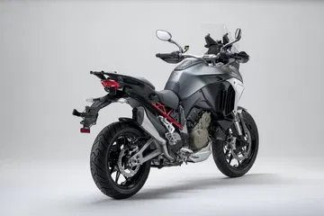 Moto Ducati Multistrad V4 2