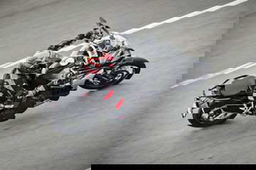 Moto Ducati Multistrad V4 Action2