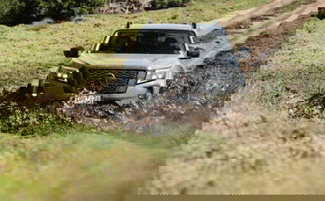 Nissan Navara Frontier 2021 1120 001