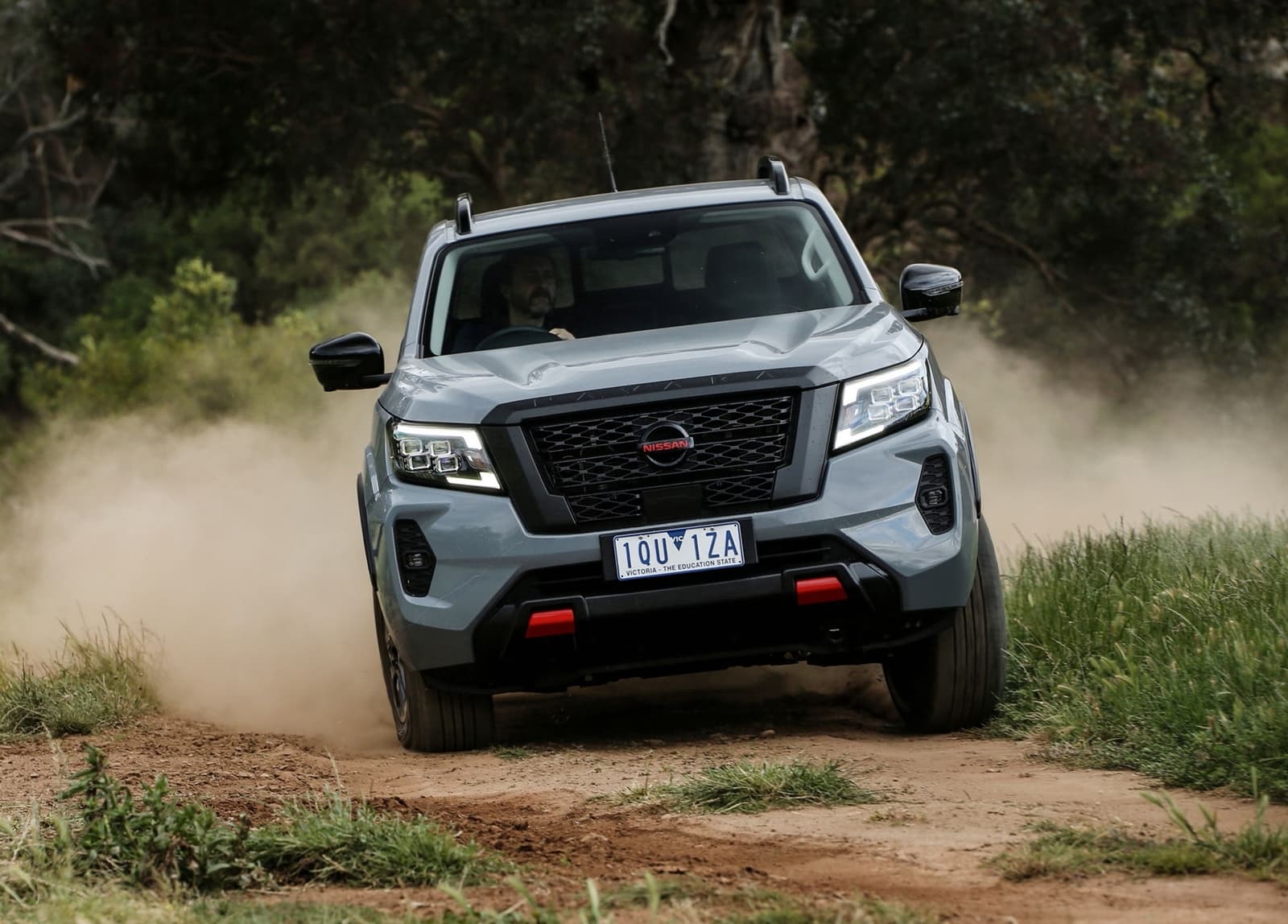 Nissan Navara Frontier 2021 1120 014