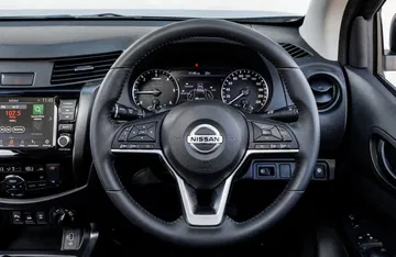 Nissan Navara Frontier 2021 1120 020