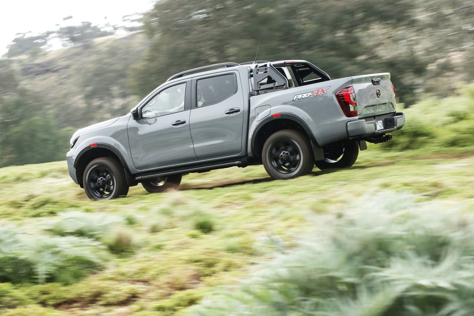 Nissan Navara Frontier 2021 1120 025