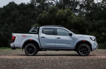 Nissan Navara Frontier 2021 1120 029