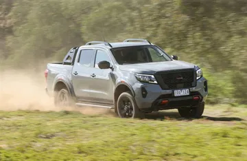 Nissan Navara Frontier 2021 1120 034