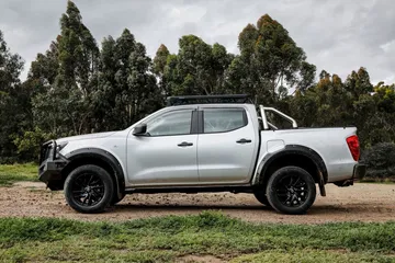 Nissan Navara Frontier 2021 1120 036