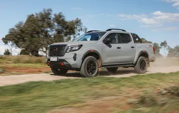 Nissan Navara Frontier 2021 1120 061