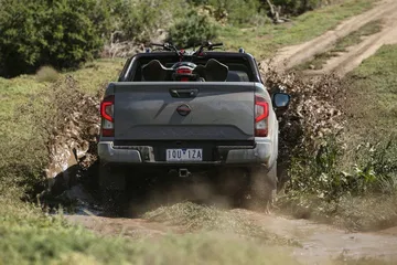 Nissan Navara Frontier 2021 1120 073