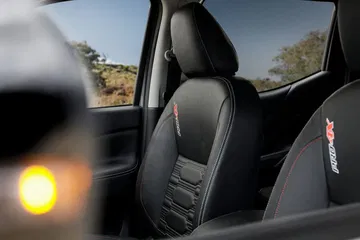 Nissan Navara Frontier 2021 1120 075
