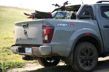 Nissan Navara Frontier 2021 1120 078